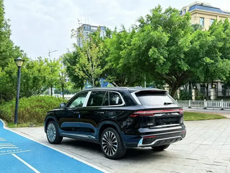 2026 Geely Monjaro с пробегом 1 000 км