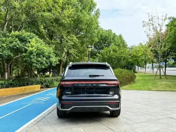 2026 Geely Monjaro с пробегом 1 000 км