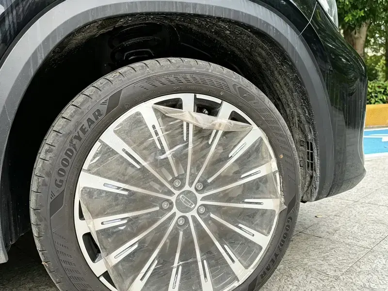 2026 Geely Monjaro с пробегом 1 000 км