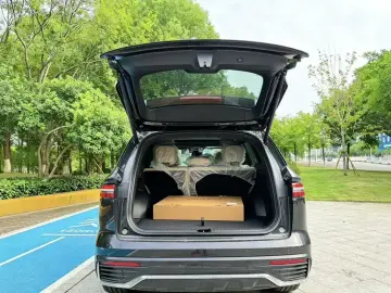 2026 Geely Monjaro с пробегом 1 000 км