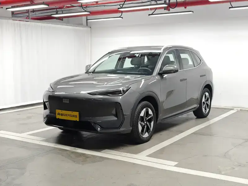 2026 Geely Galaxy E5 с пробегом 9 800 км