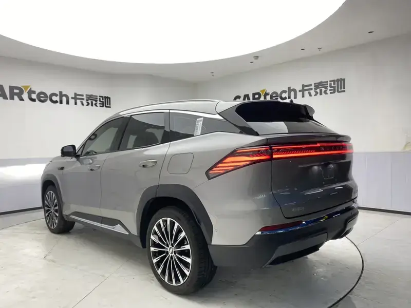 2026 Geely Galaxy M7 с пробегом 2 000 км