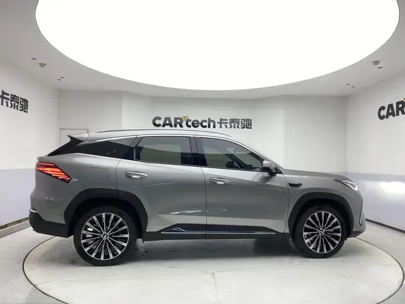 2026 Geely Galaxy M7 с пробегом 2 000 км