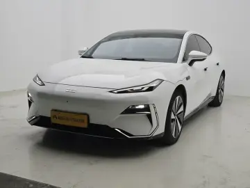 Geely Galaxy E8