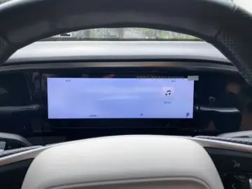 2023 Geely Galaxy L7 с пробегом 25 000 км