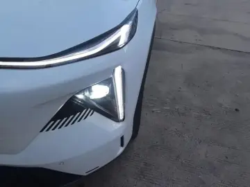 2023 Geely Galaxy L7 с пробегом 37 000 км