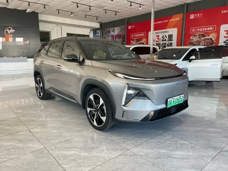 2023 Geely Galaxy L7 с пробегом 50 000 км