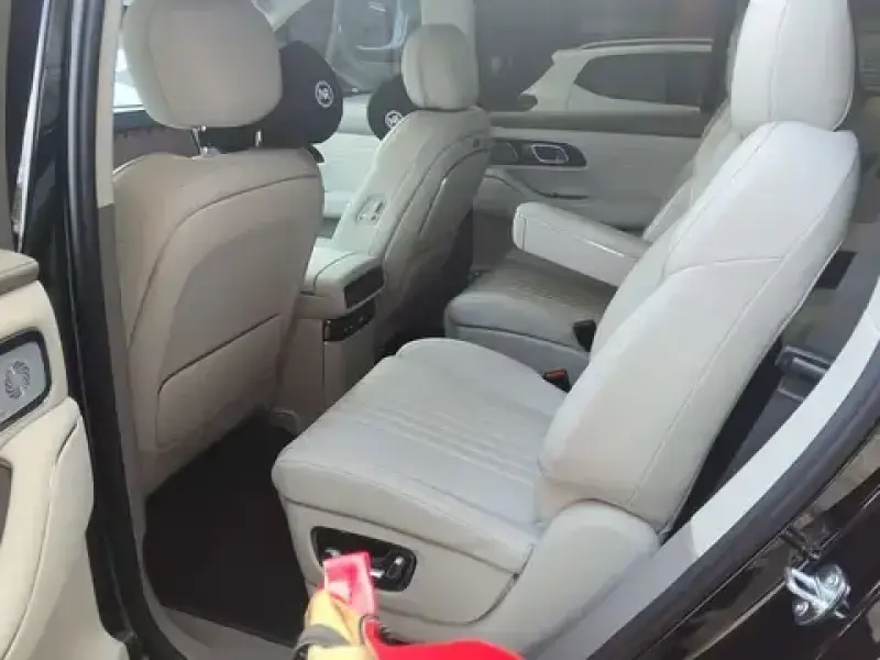 2025 Geely Galaxy M9 с пробегом 10 000 км