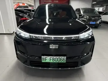 2025 Geely Galaxy M9 с пробегом 12 000 км