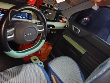 2024 Geely Panda с пробегом 8 000 км