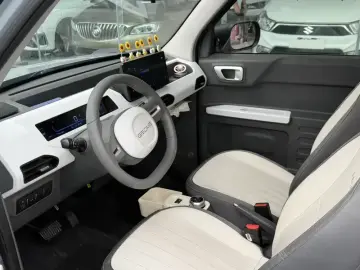 2024 Geely Panda с пробегом 16 000 км