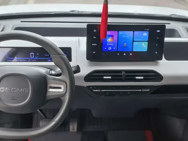 2024 Geely Panda с пробегом 23 000 км