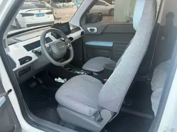 2023 Geely Panda с пробегом 5 000 км