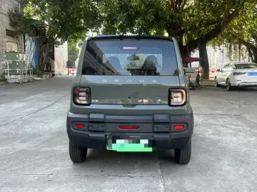 2025 Geely Panda с пробегом 13 000 км
