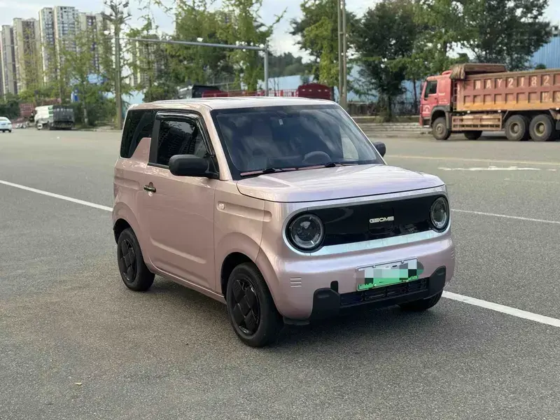 2024 Geely Panda с пробегом 14 000 км