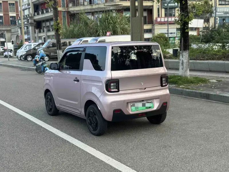 2024 Geely Panda с пробегом 14 000 км