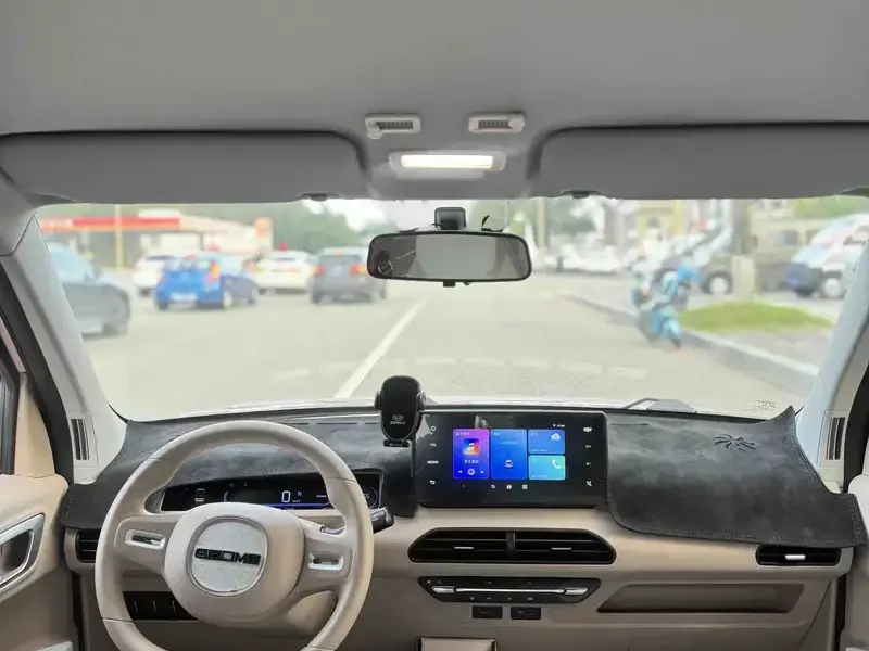 2024 Geely Panda с пробегом 14 000 км