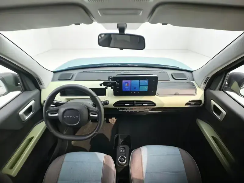 2024 Geely Panda с пробегом 22 000 км