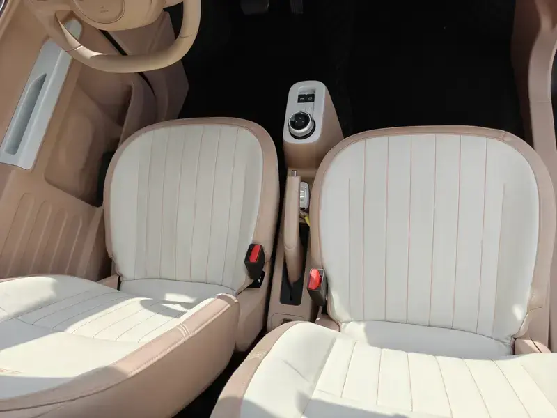 2023 Geely Panda с пробегом 15 000 км