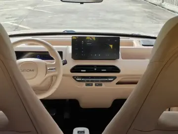 2023 Geely Panda с пробегом 15 000 км