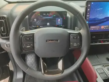 2025 Haval H9 с пробегом 9 000 км