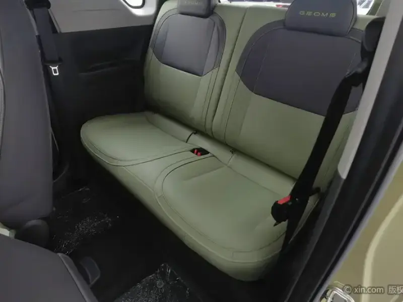 2024 Geely Panda с пробегом 12 200 км