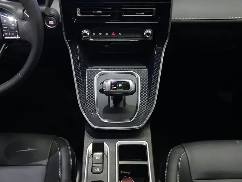 2023 Haval M6 с пробегом 23 000 км