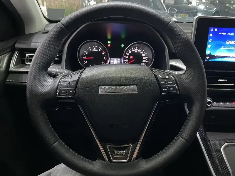 2023 Haval M6 с пробегом 23 000 км