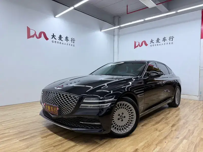 2023 Genesis G80 с пробегом 97 000 км