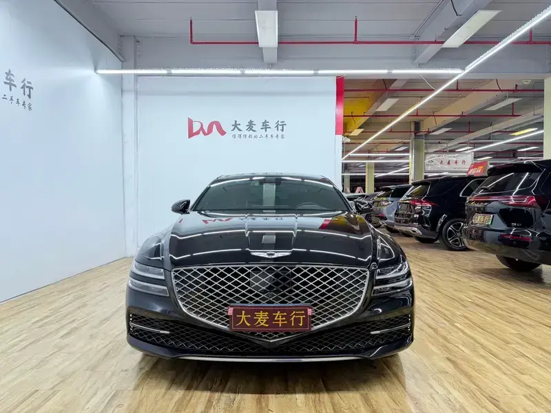 2023 Genesis G80 с пробегом 97 000 км