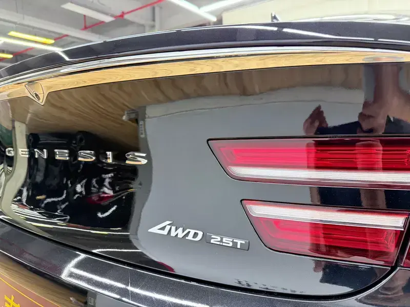 2023 Genesis G80 с пробегом 97 000 км