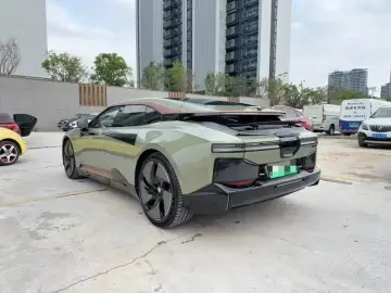 2023 HiPhi Z с пробегом 16 900 км
