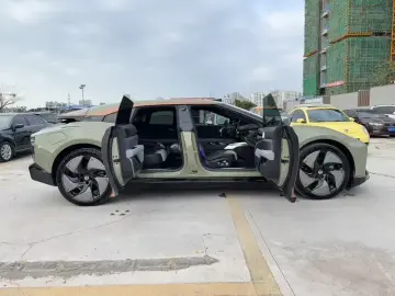 2023 HiPhi Z с пробегом 16 900 км