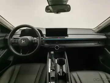 2025 Honda Accord с пробегом 3 500 км