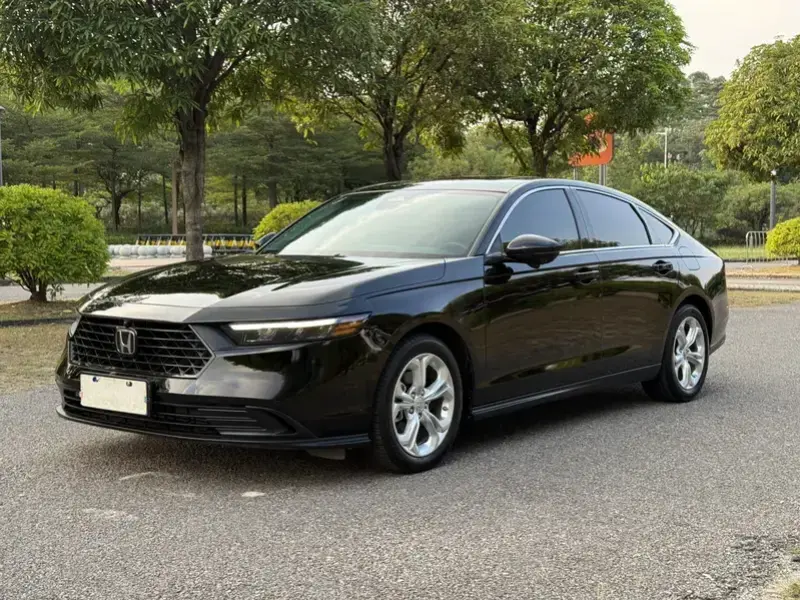 2024 Honda Accord с пробегом 30 000 км