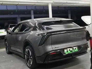 2023 HiPhi Y с пробегом 10 000 км