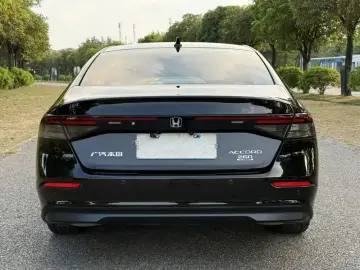2024 Honda Accord с пробегом 30 000 км