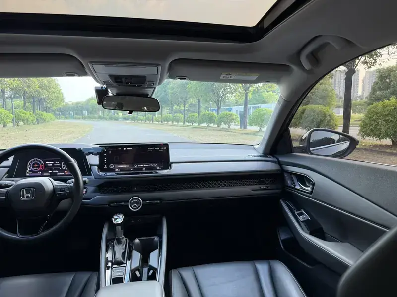 2024 Honda Accord с пробегом 30 000 км