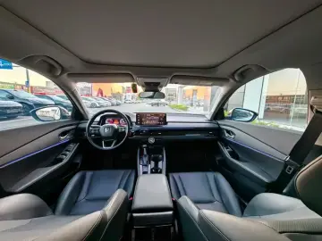 2025 Honda Accord с пробегом 16 000 км