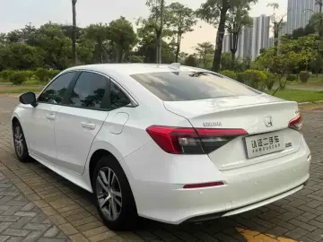 2022 Honda Civic с пробегом 15 000 км