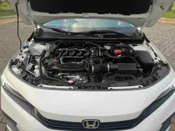 2022 Honda Civic с пробегом 15 000 км