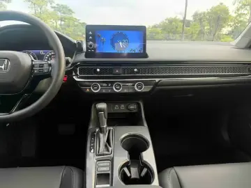 2022 Honda Civic с пробегом 15 000 км