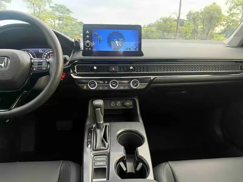 2022 Honda Civic с пробегом 15 000 км