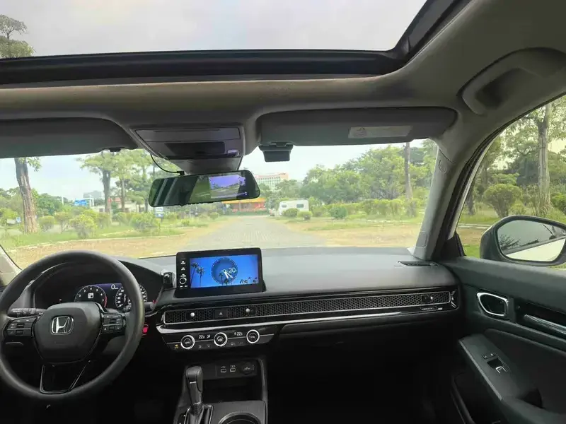 2022 Honda Civic с пробегом 15 000 км