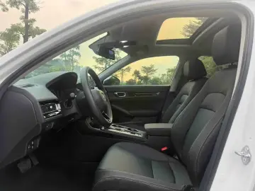2022 Honda Civic с пробегом 15 000 км