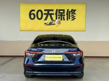 2025 Honda Civic с пробегом 7 500 км
