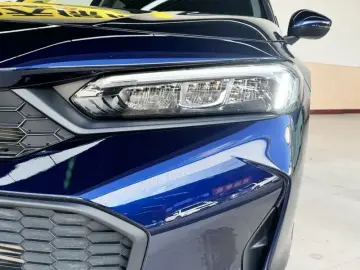 2025 Honda Civic с пробегом 7 500 км