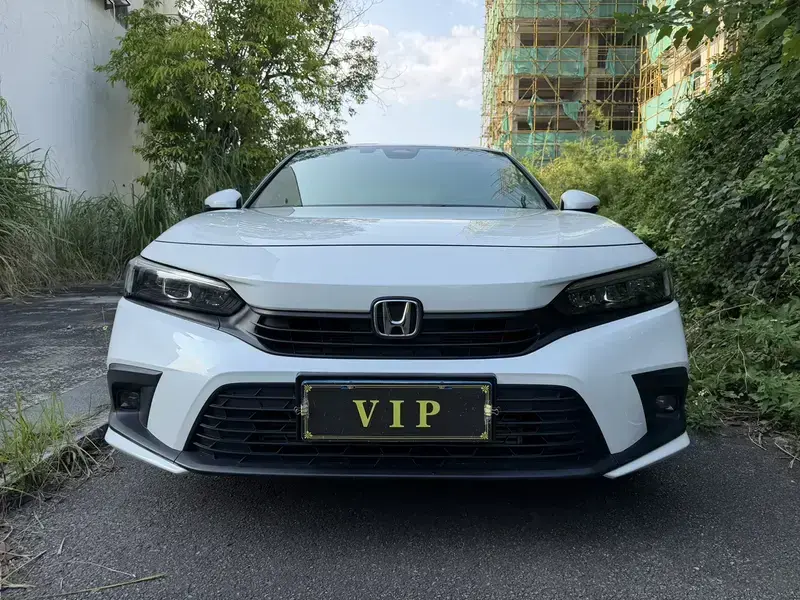 2023 Honda Civic с пробегом 48 000 км