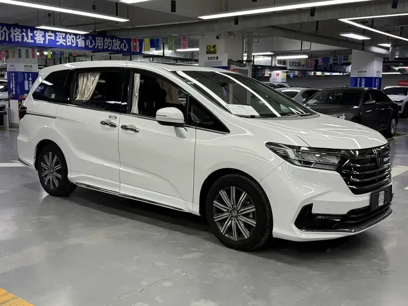2022 Honda Odyssey с пробегом 51 000 км