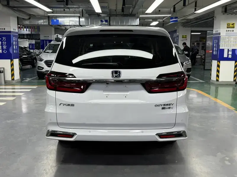 2022 Honda Odyssey с пробегом 51 000 км